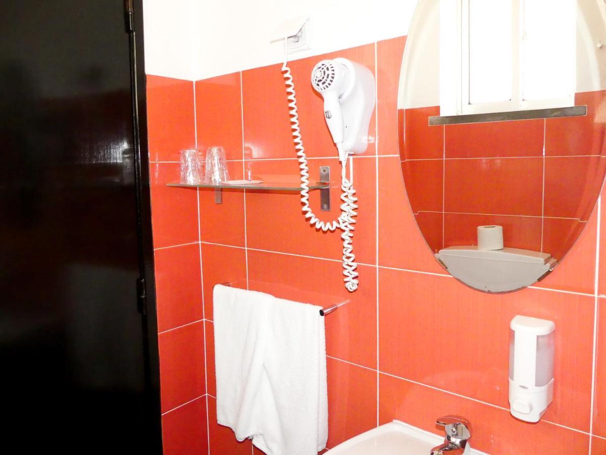 Hotel Cubata نازاريه المظهر الخارجي الصورة